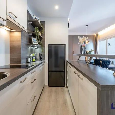 Cara Lumira - Beachfront Seaviews Premium Marbella